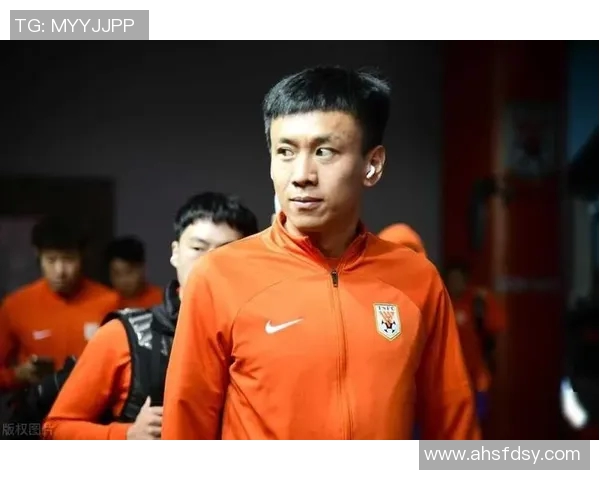 南京滑板队在马拉松大满贯中的强劲表现与团队精神解析